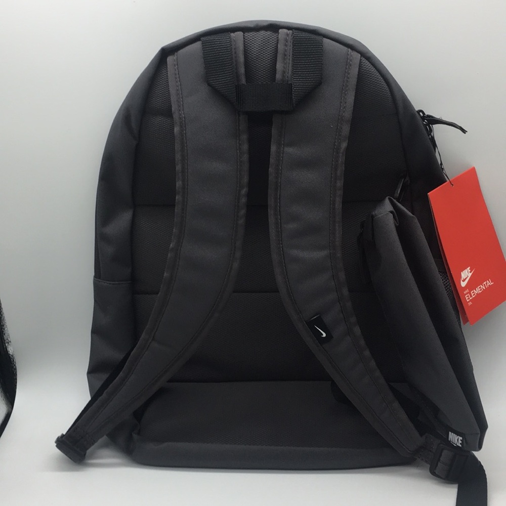 Nike Elemental Backpack π 20L - Picture 3 of 8